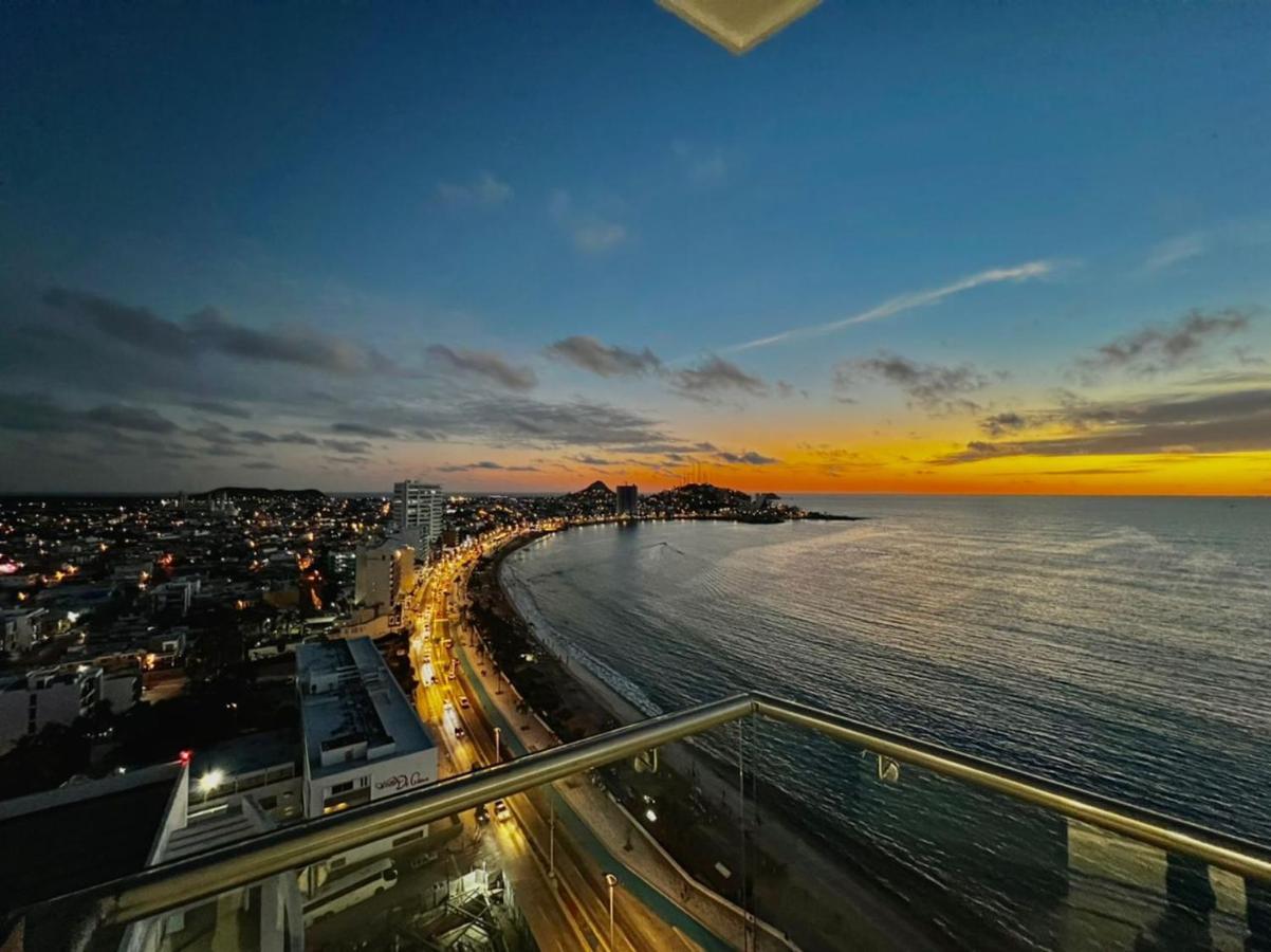 Sunset View Malecon 1404 Vista Panoramica Al Mar Daire Mazatlan Dış mekan fotoğraf